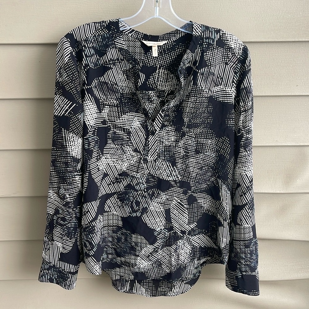 Rebecca Taylor 100% Silk Black White blouse size 4 Carrier‎ Preppy
